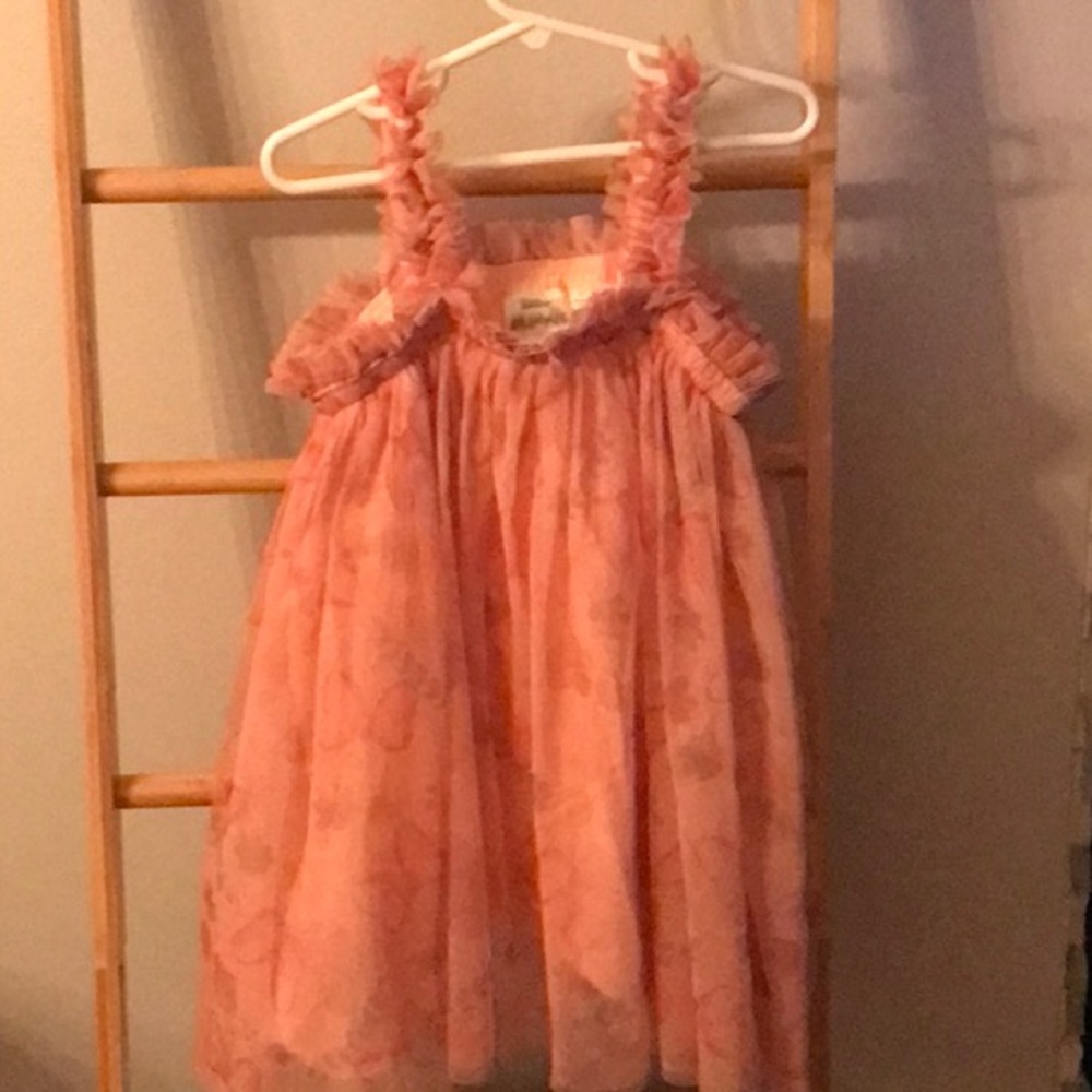 Disney Junior Minnie dress size 4T fully cotton lined. Like new excellent